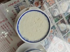 -周大娘牛乳(旧寨古村总店)