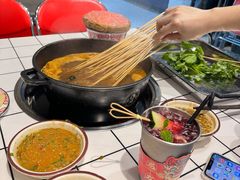 -九街淑芬掌中宝串串公司(内街文化创意园店)