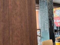 -麦当劳(乳山路店)