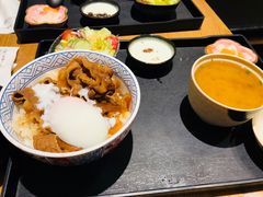 -牛気·越光米牛肉饭(水游城店)