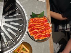 -草家酱蟹炭火烤肉店(珲春南路二店)