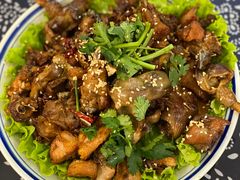 -八两八金·莱芜特色炒鸡(市南漳浦路店)