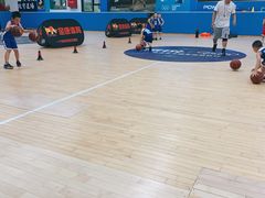 -呈康体育青少年篮球培训班(虹口店)