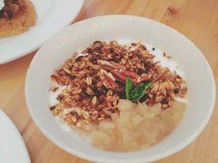 燕麦酸奶-Egg•Allday Brunch(襄阳北路店)