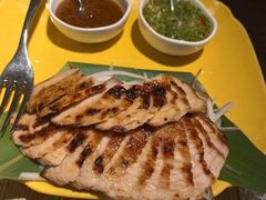 嫩烤松阪猪-瓦城泰国料理(芮欧百货店)