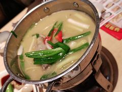 浓汤椒盐鲜煮大凤爪-避风塘(百联东郊店)