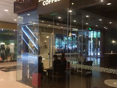 门面-星巴克臻选(上海中环广场2F店)