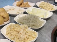-光头药膳鸡(莱茵小镇店)