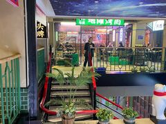 -齐市马佳地摊烤肉