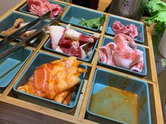 -烤路里·韩国品质自助烤肉(石路天虹4号店)