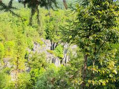 -梭布垭石林景区