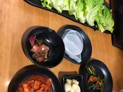 -肉甲韩国木炭烤肉(新壹街1店)
