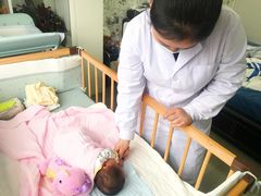 -萧乐母婴·住家月嫂·育婴师