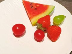 -牛YO寿喜烧·铁板烧和牛火锅自助(市府恒隆店)