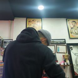 -TIGERBARBERSHOP 老虎男士理发店
