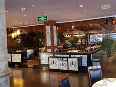 -八府香鸭·啫啫煲(华山路店)