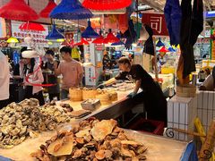 -喝丢一只鞋海鲜烧烤·海肠捞饭(市场店)