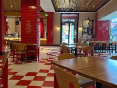 -城市大道红炉披萨烘焙坊