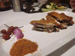 馕坑焖烤羊排-西域阿里马新疆菜·清真(桂花路店)