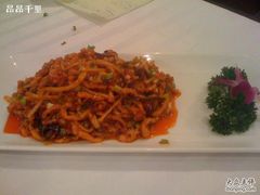 鱼香肉丝-渝信川菜(工体店)
