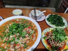 鲜锅兔-盛世盐帮·自贡特色(总店)
