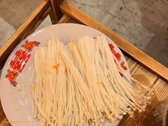 -旧街市鲜货老火锅(大光路店)