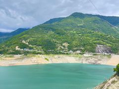 -硗碛藏寨·神木垒景区
