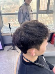 -藤野造型烫发染发