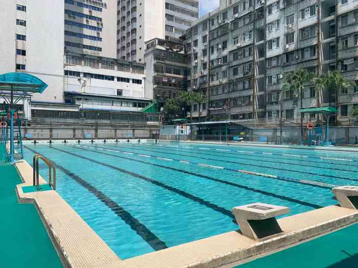 广海游泳场-"主要是工作人员素质太差,见人就吠,小小事.