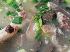 -小辫子羊肉面馆(周东店)