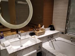 -上海中航虹桥机场泊悦酒店