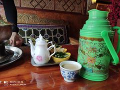 -嘎咓讓咘藏餐厅(团结新村店)