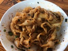 油泼肉酱面-小二面店
