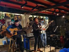 -南锣鼓巷吉他吧(鼓楼店)