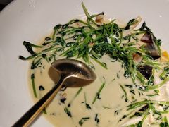 -蝴蝶里·粤菜·点心(滨江龙湖店)