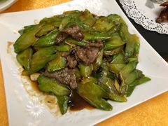 凉瓜炒牛肉-鸽王世家(东华东路店)