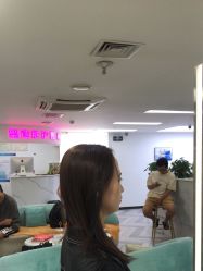 -米娜护肤造型