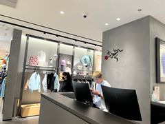 -ARC'TERYX始祖鸟(北京王府中环店)