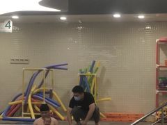 -蓝旗亲子游泳(范湖万达广场店)