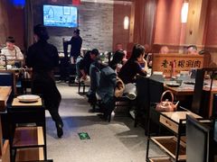 大堂-老墙根涮肉·铜锅·烧烤(欢乐谷·王四营店)