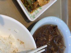 -老乡鸡(西岸凤巢店)