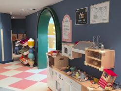 -奈尔宝·儿童乐园·亲子餐厅(华采天地店)