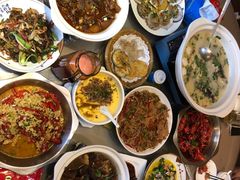 绩溪黄牛肉锅-又见炊烟私房菜(敬亭路店)