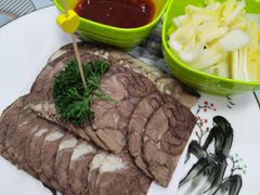 -三江源美食城