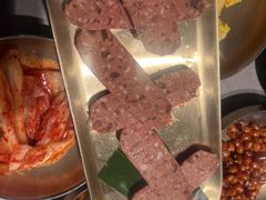 -草家酱蟹炭火烤肉店(珲春南路一店)