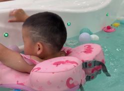 -Pony Baby宝尼婴幼儿游泳SPA馆