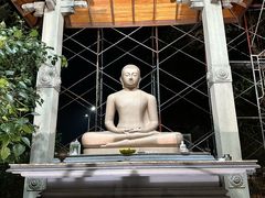 -班达拉奈克国际机场