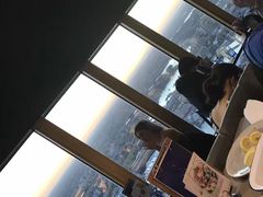 -悉尼塔旋转餐厅