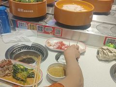 -龍歌自助小火锅(芝罘万达店)