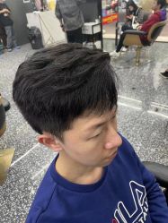 -藤野造型专业烫染接发